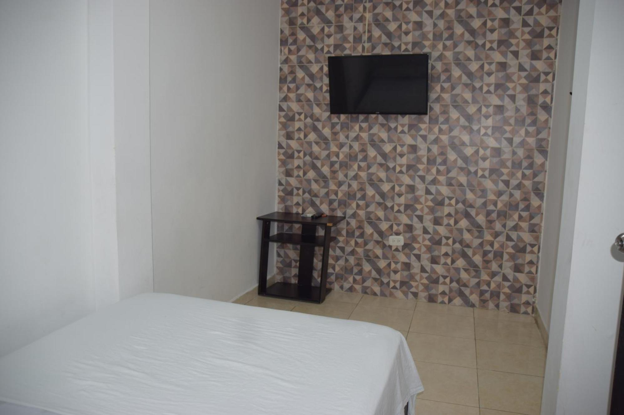 Hotel Barcelona Monteria Luaran gambar