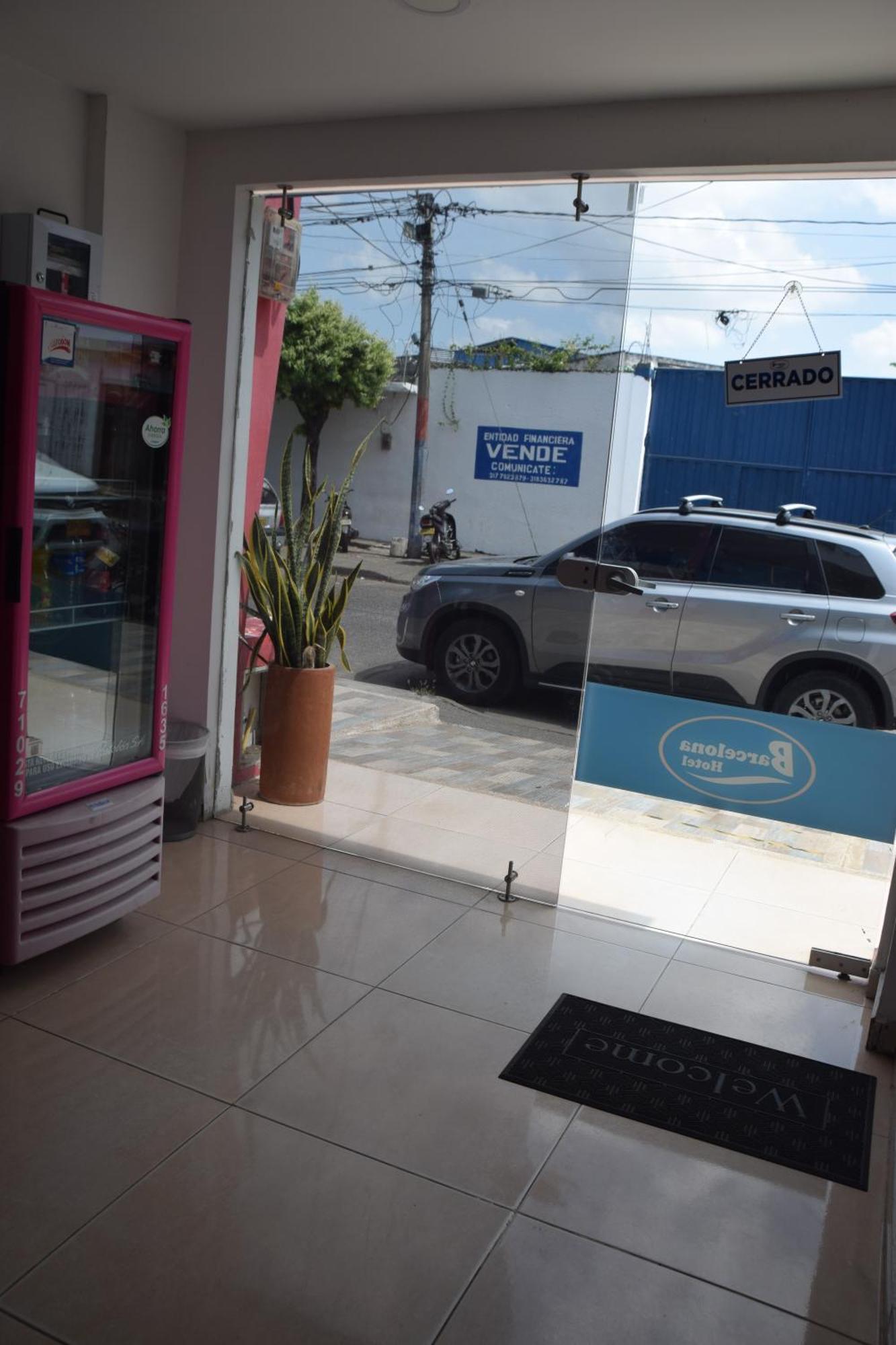 Hotel Barcelona Monteria Luaran gambar