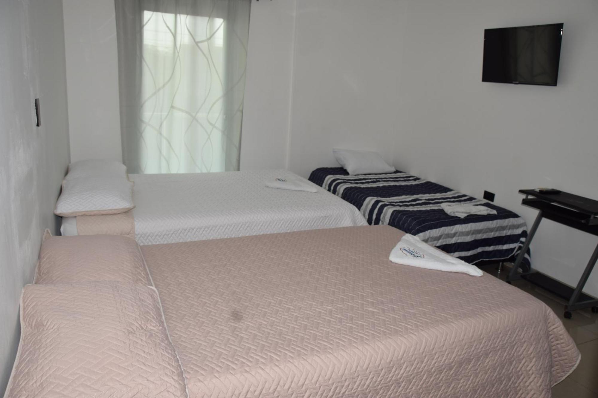 Hotel Barcelona Monteria Luaran gambar