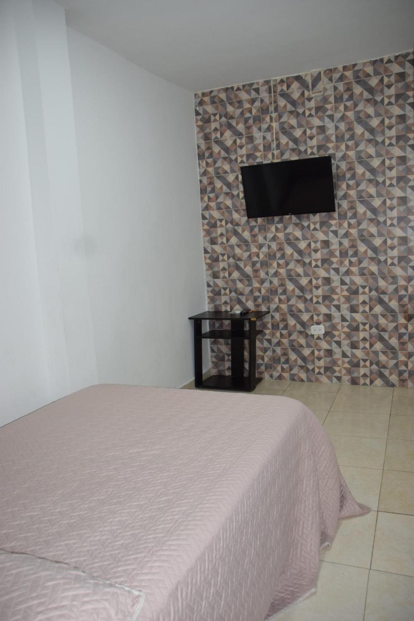 Hotel Barcelona Monteria Luaran gambar