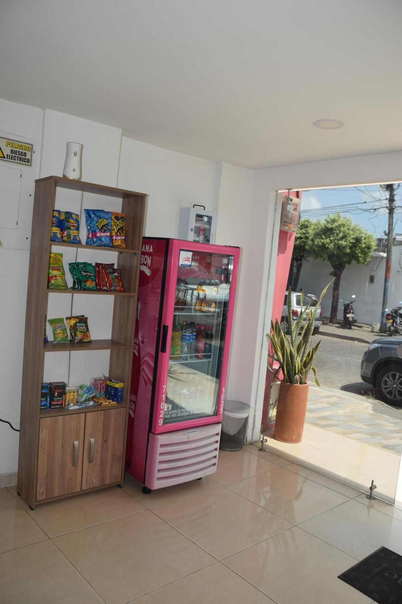 Hotel Barcelona Monteria Luaran gambar